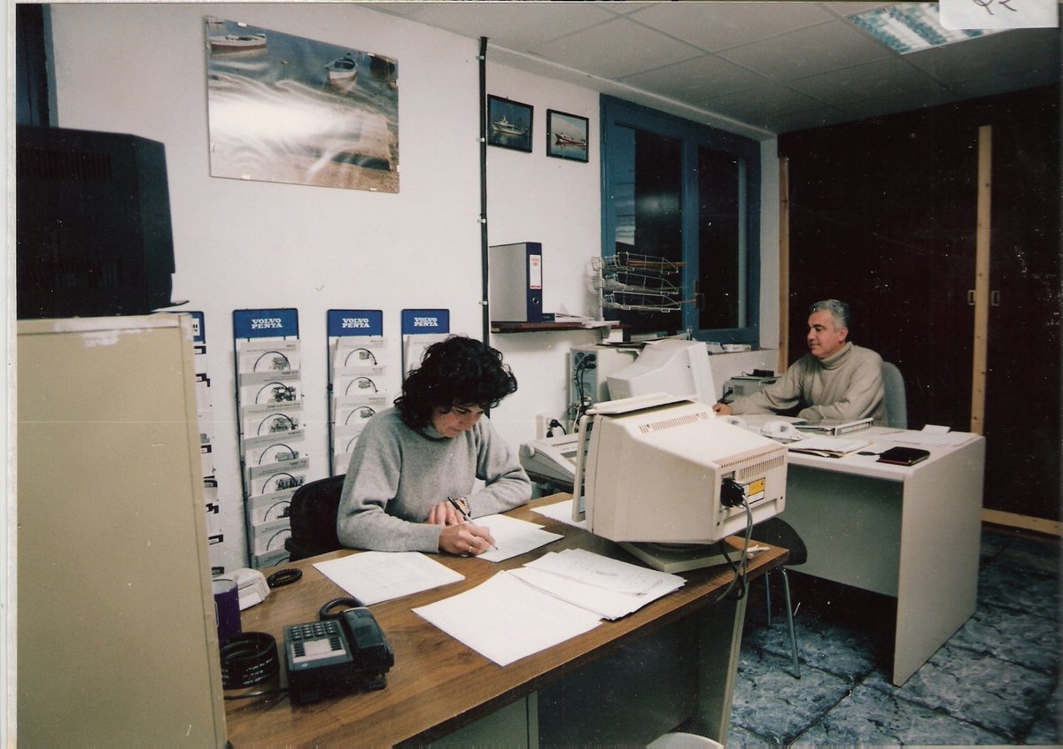 Imagen de Capitol 5 - 1990